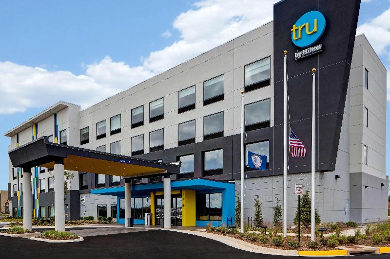 Tru by Hilton Manassas - photo 9