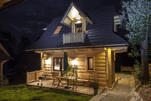 Maki Domki Regionalne - carbon neutral hotel in Koscielisko