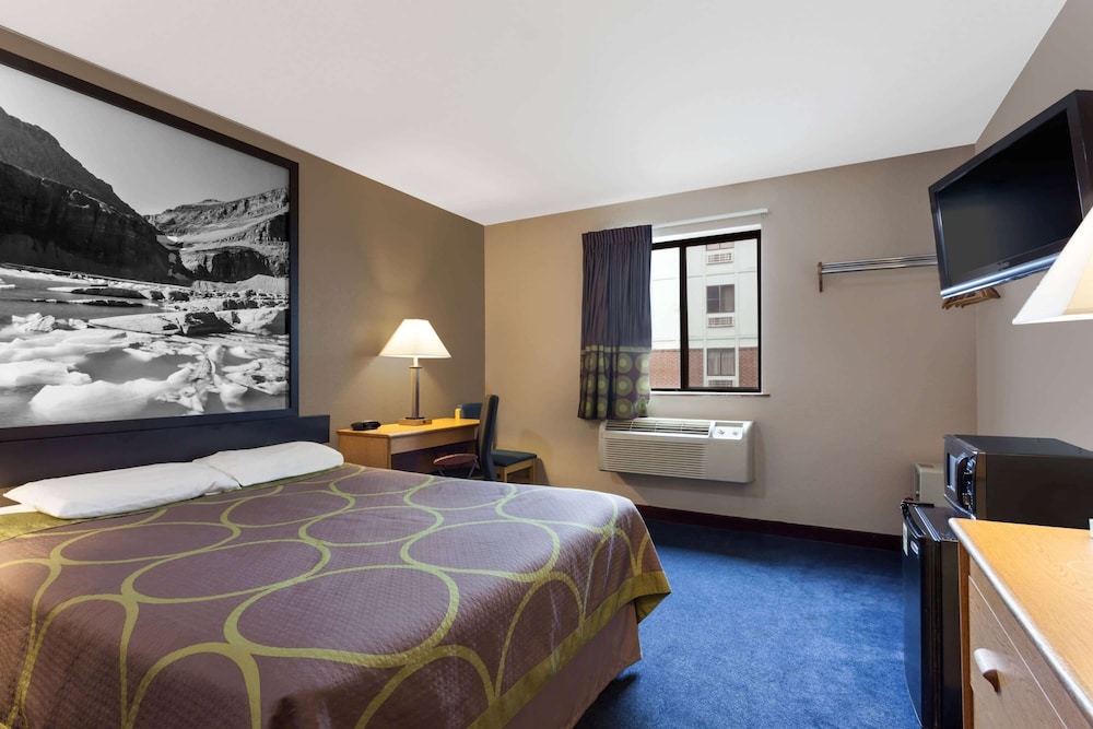 Super 8 by Wyndham Helena - photo 7