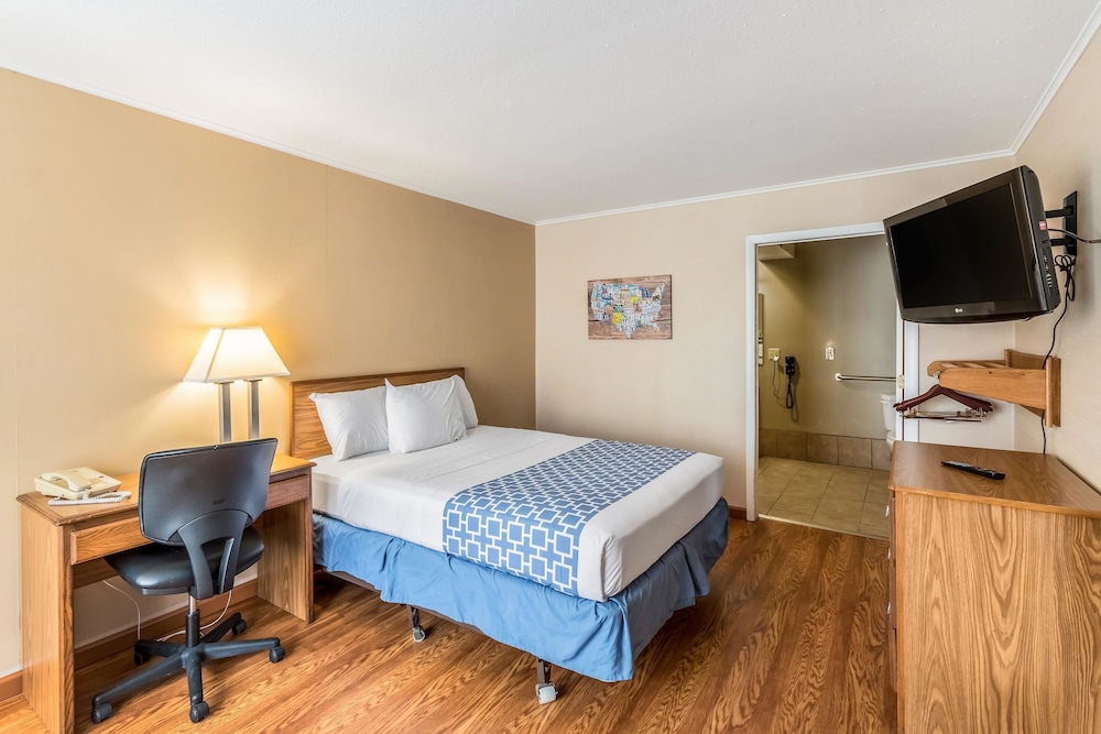 Smart Extended Stay - photo 17