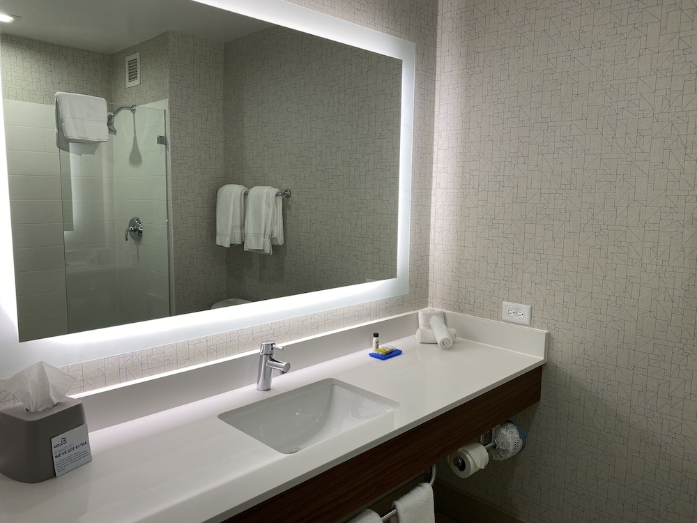 Holiday Inn Express Hotel & Suites El Dorado Hills - photo 44