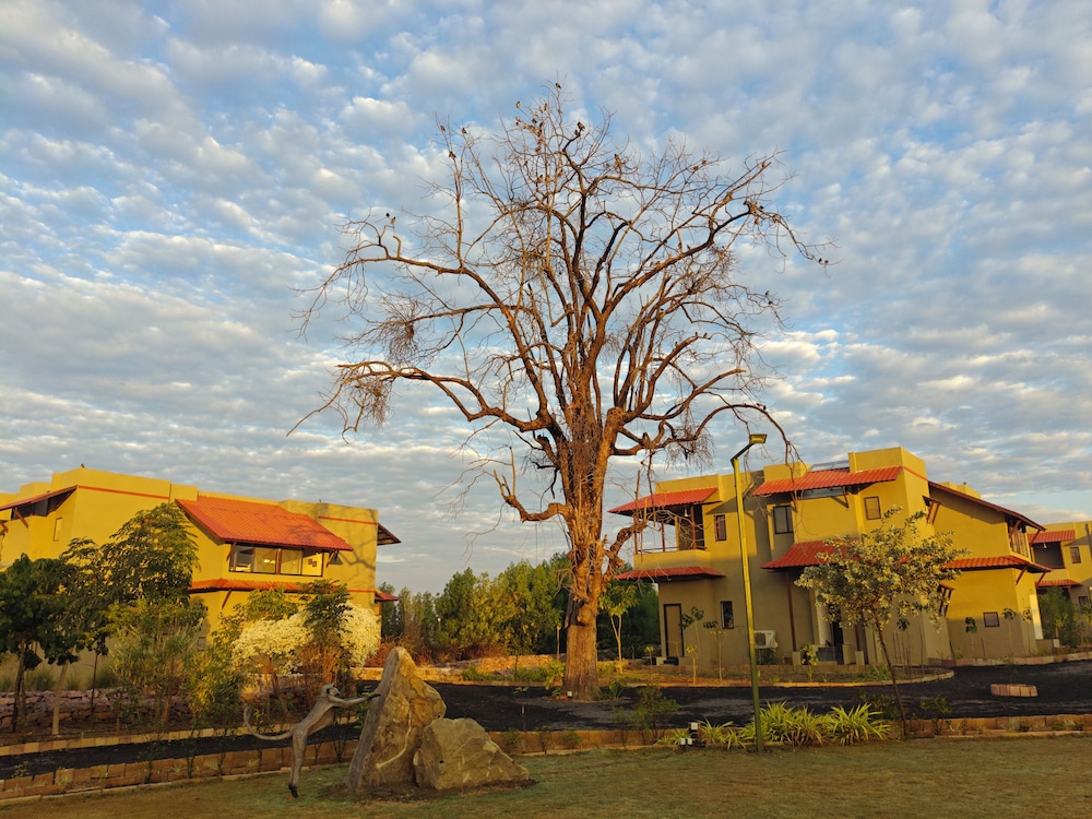 Tathastu Satpura — Shahpur