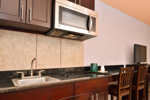 Five Star Inn Burleson - photo 2