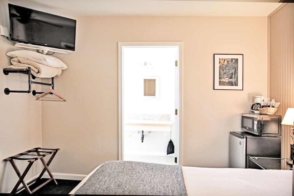 Sierra Mountain Inn - photo 35