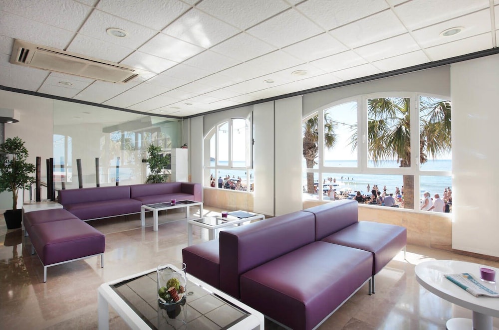 Hotel Bilbaino in Benidorm, Spain