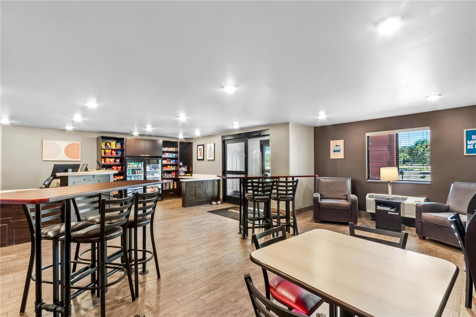 Sonesta Simply Suites Avondale — Avondale — photo 4