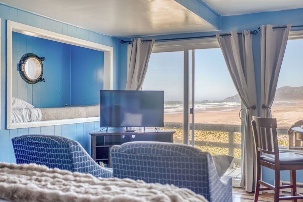 Moolack Shores Inn - photo 92
