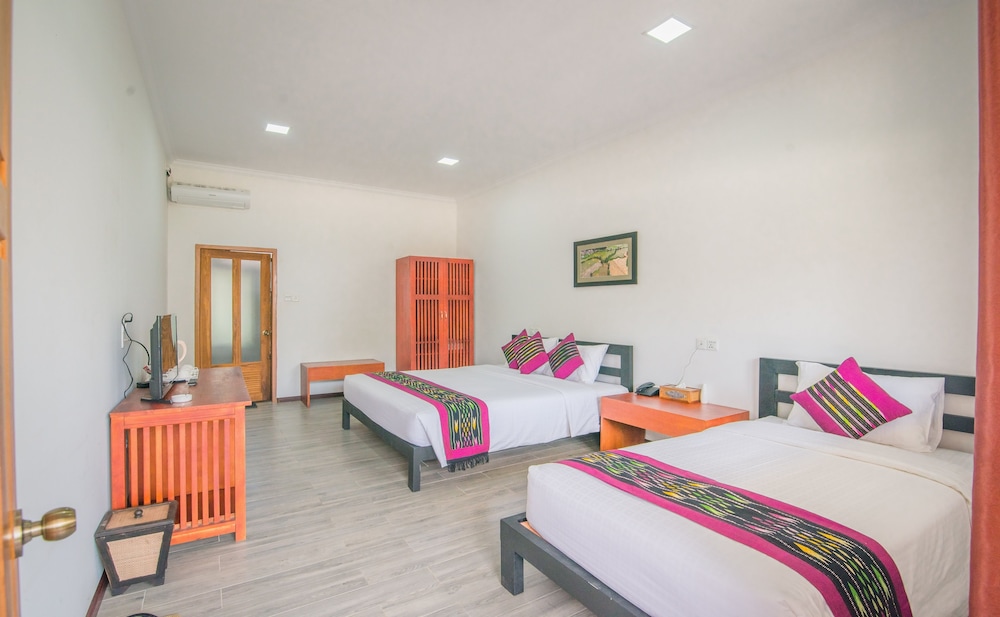 Royal Airstrip Hotel in Taunggyi, Myanmar