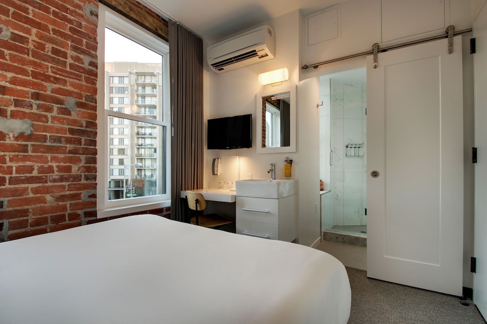 Hotel Hive - photo 36