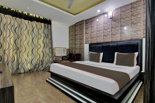 Hotel Shreedhar Niwas in Katra, India