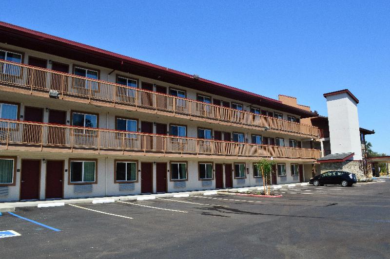Red Roof Inn and Suites Sacramento North in Sacramento, United States