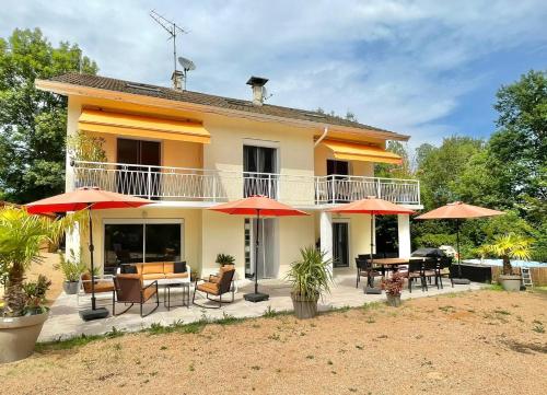 Charmante Spacieuse pet-friendly hotel La Chapelle-De-La-Tour