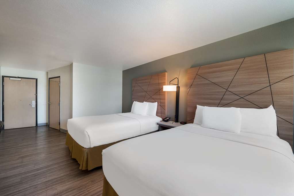Quality Inn Yuba City - photo 11