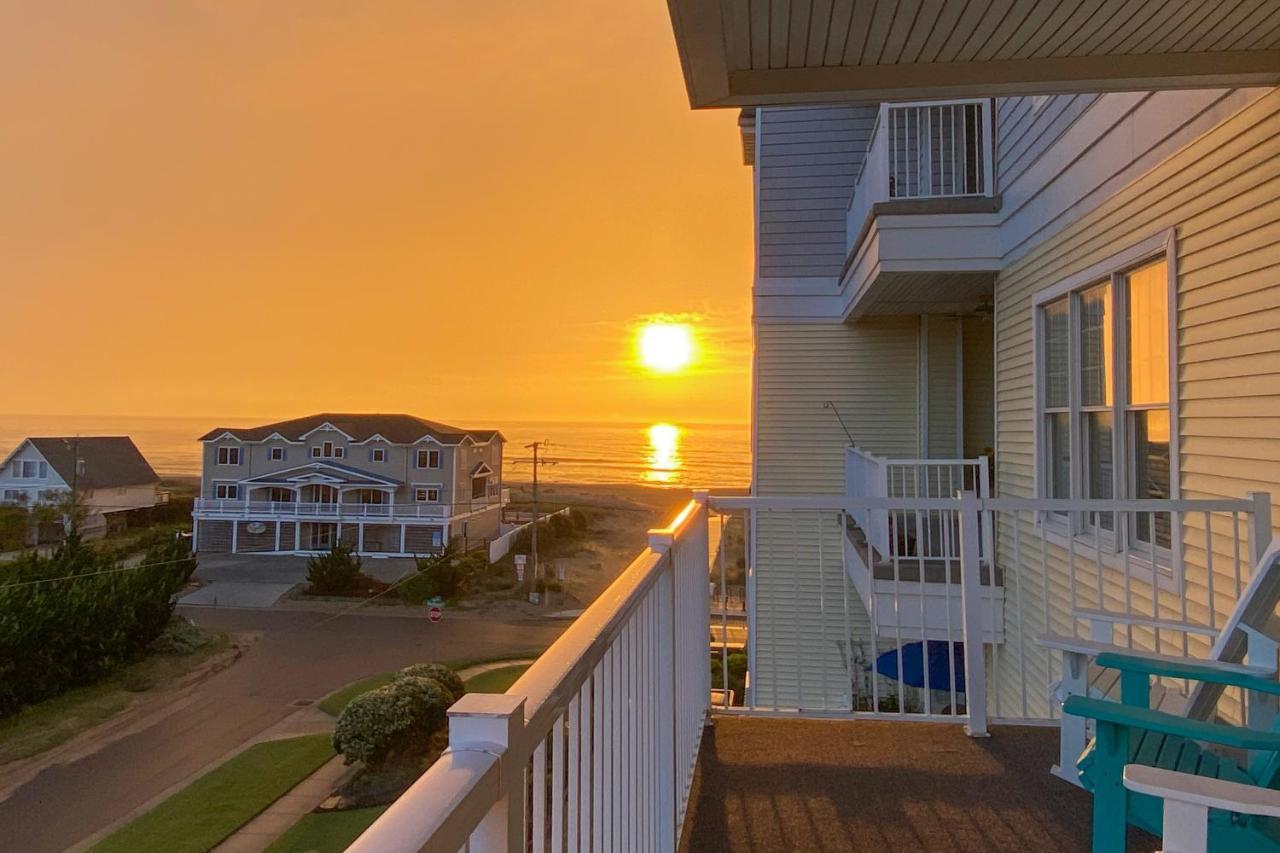 The Sandbridge Dunes Island Sunrise 317 — 4-Star Luxury Hotel in Virginia Beach, United States
