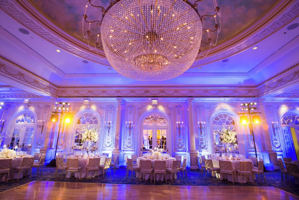JW Marriott Essex House New York - photo 149