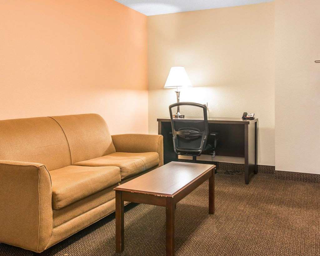 Quality Inn & Suites Niles - photo 59