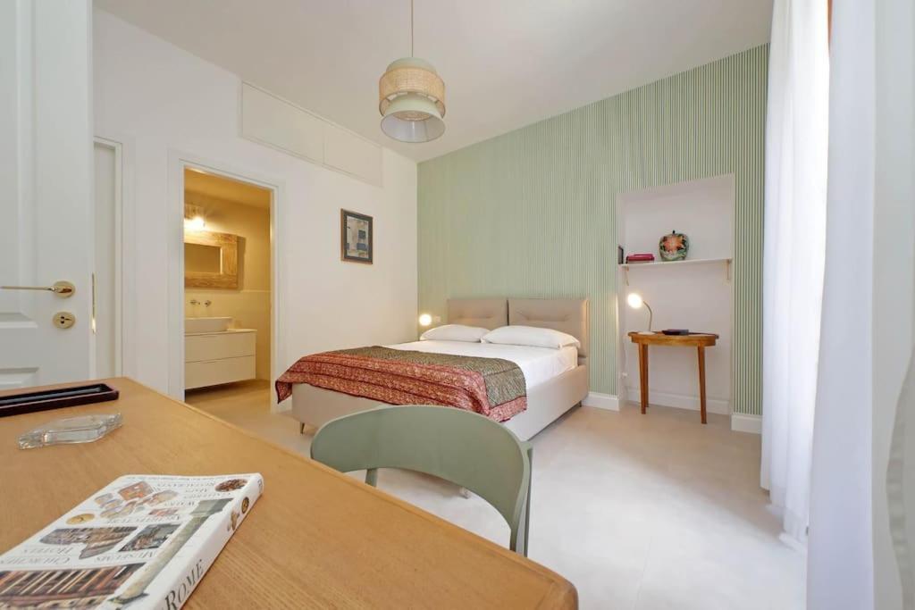 Vatican Apartment with Parking — 4-Star Luxury Hotel in Rome, Italy