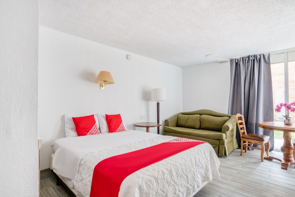 Extended Stay Greensboro - photo 9