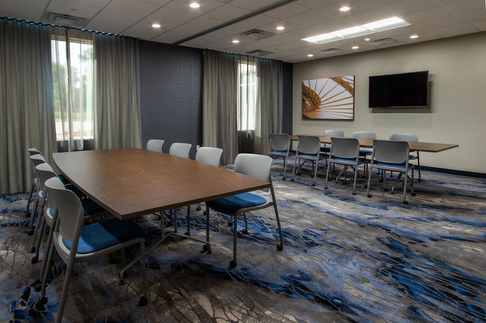 Fairfield Inn & Suites Duncan - photo 56
