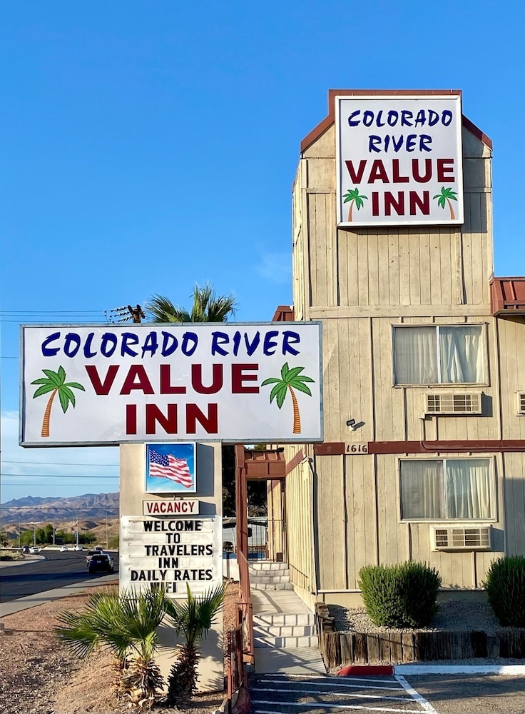 Colorado River Value Inn — hotel in Bridgehampton
