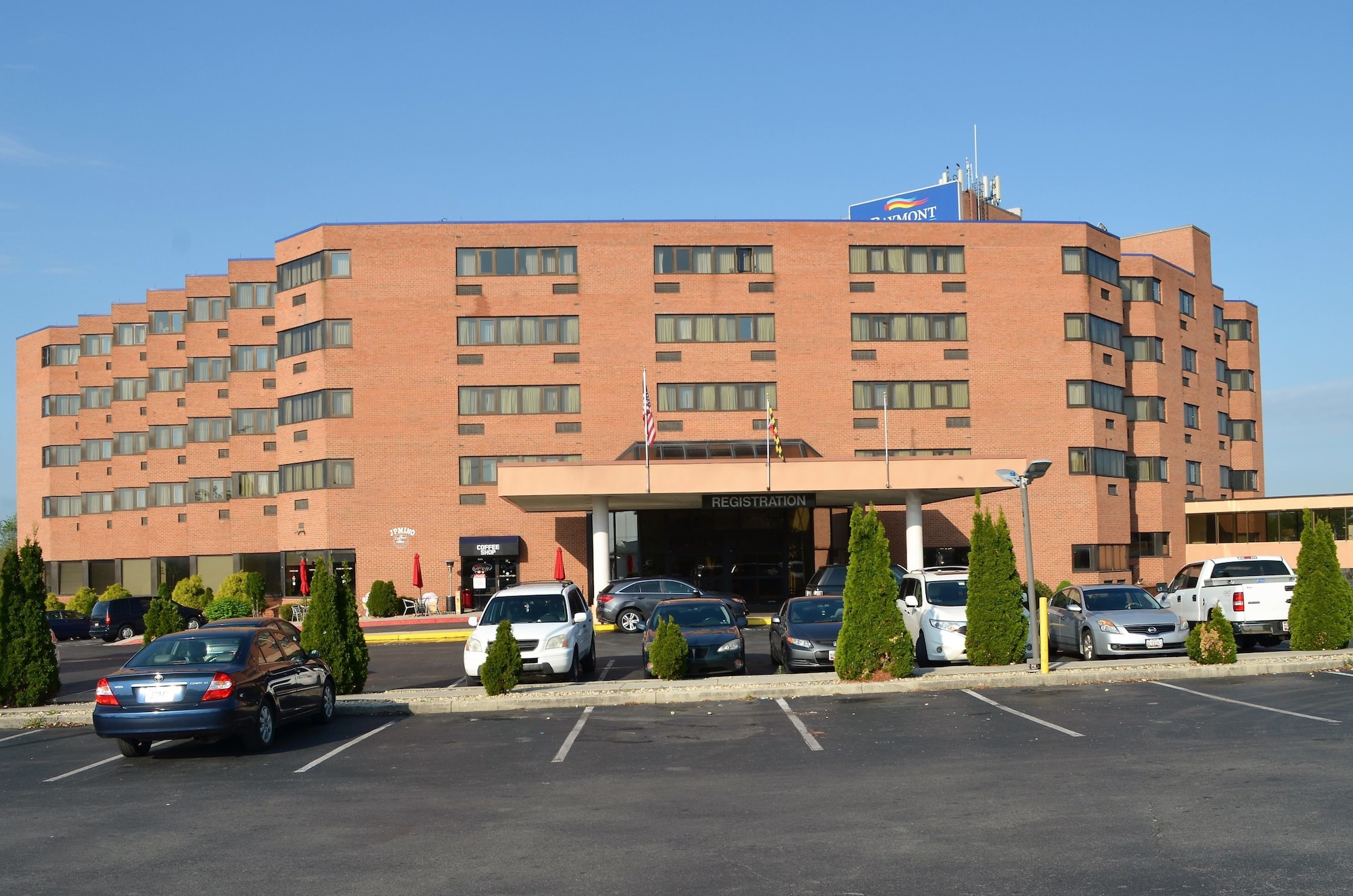 APM Inn and Suites - photo 17