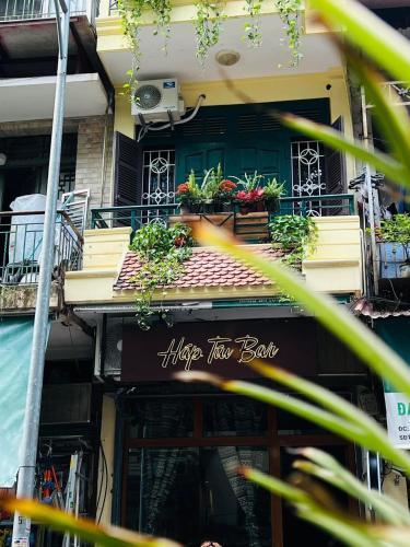 Old Quarter Bigbalcony Netflix Freewasher Dryer 02 — 4-Star Luxury Hotel in Hanoi, Vietnam