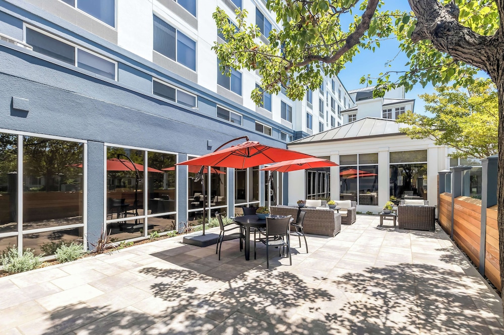 Hilton Garden Inn San Mateo - photo 40