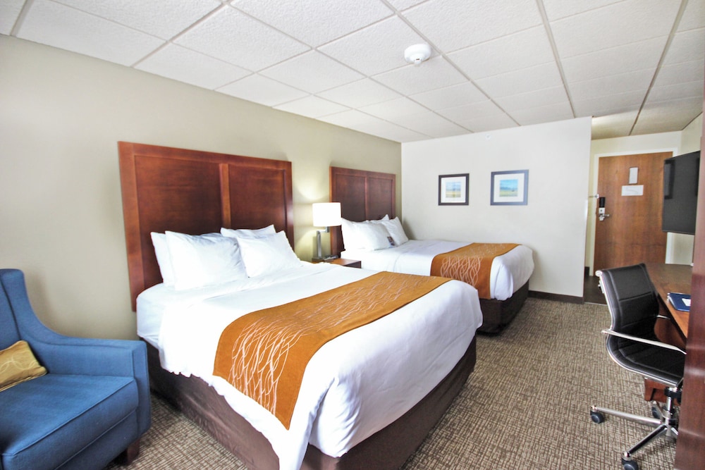 Garner Hotel Butte by IHG - photo 17