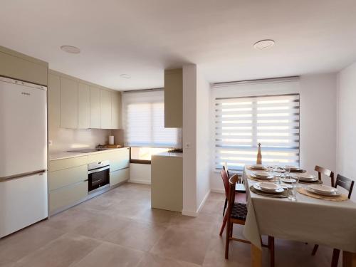 Housing Leon Padre Isla Con Garaje in Leon, Spain