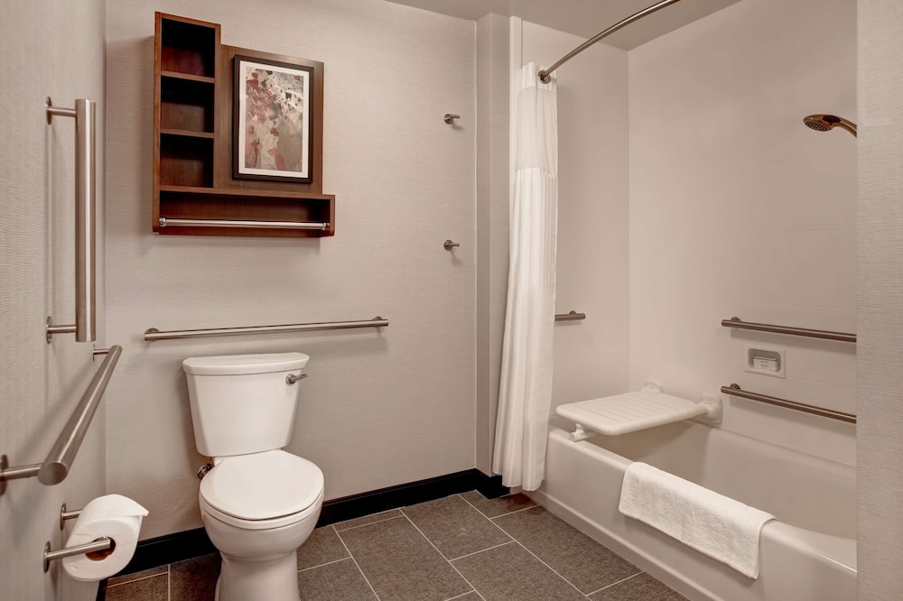 Homewood Suites by Hilton Summerville - photo 24