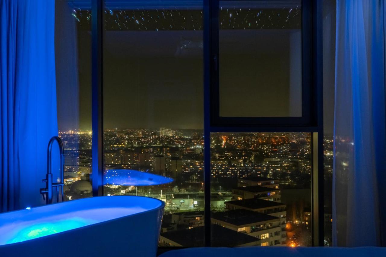 Hanza Tower Sky Lux 17th floor in Szczecin, Poland