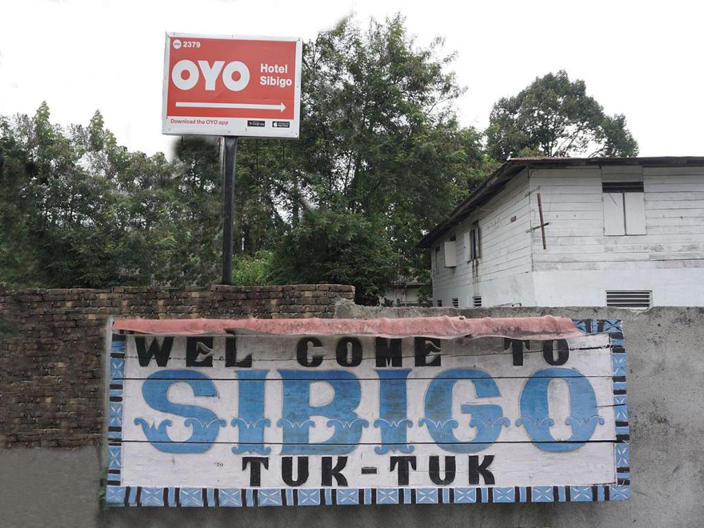 OYO 2379 Hotel Sibigo pet-friendly hotel Ambarita