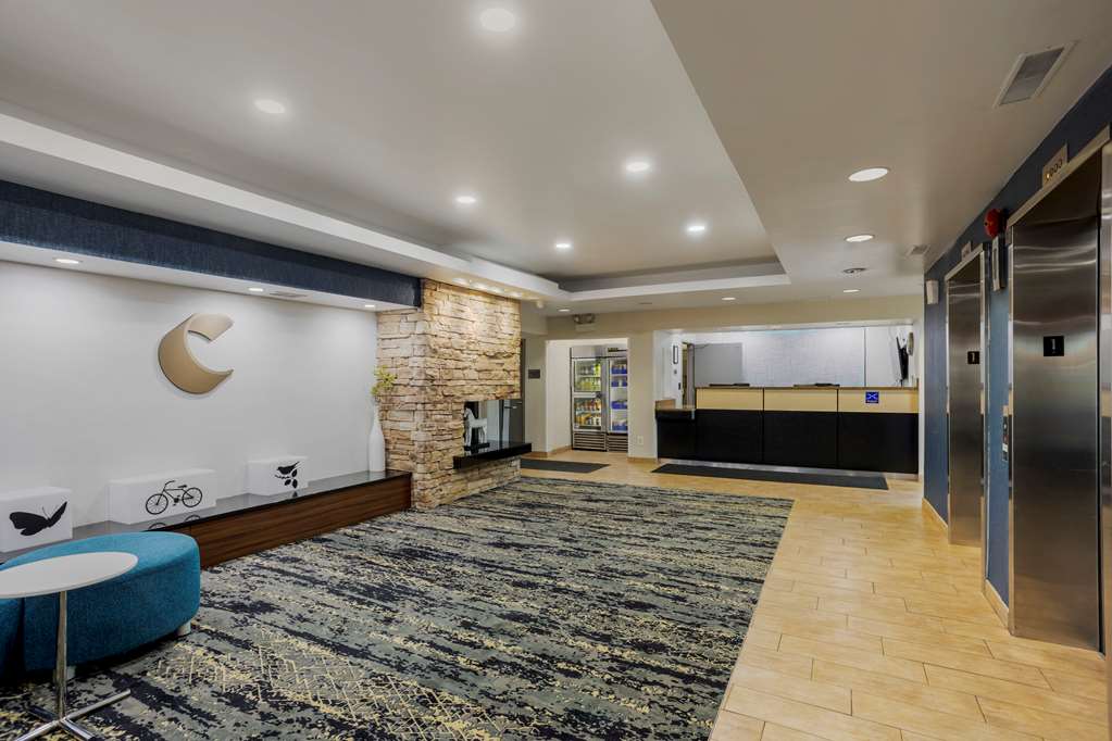 Comfort Inn & Suites Mt. Laurel Philadelphia - photo 10