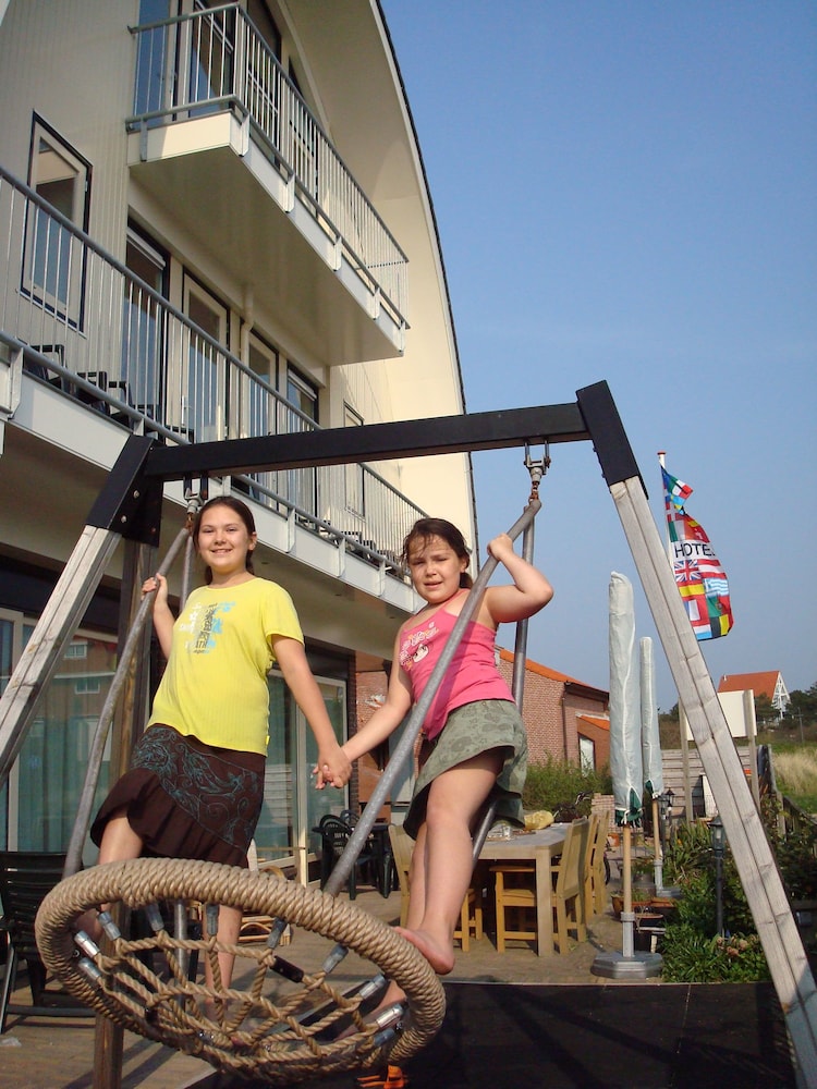 Hotel Rasch in Bergen, Netherlands