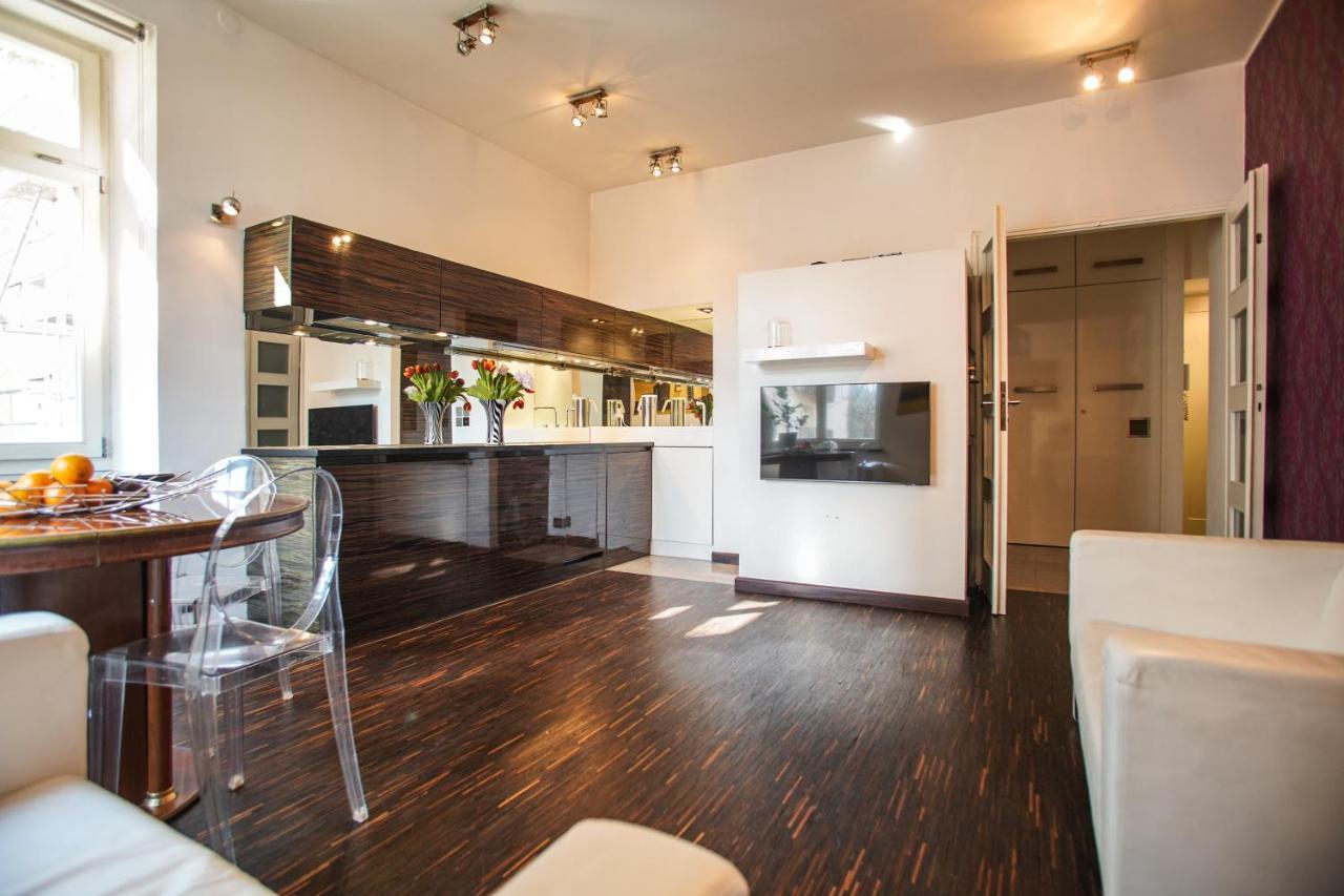 Apartament Powisle — 4-Star Luxury Hotel in Warsaw, Poland