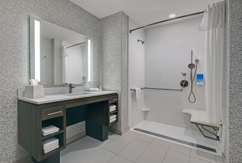 Home2 Suites by Hilton Lincolnshire Chicago - photo 29