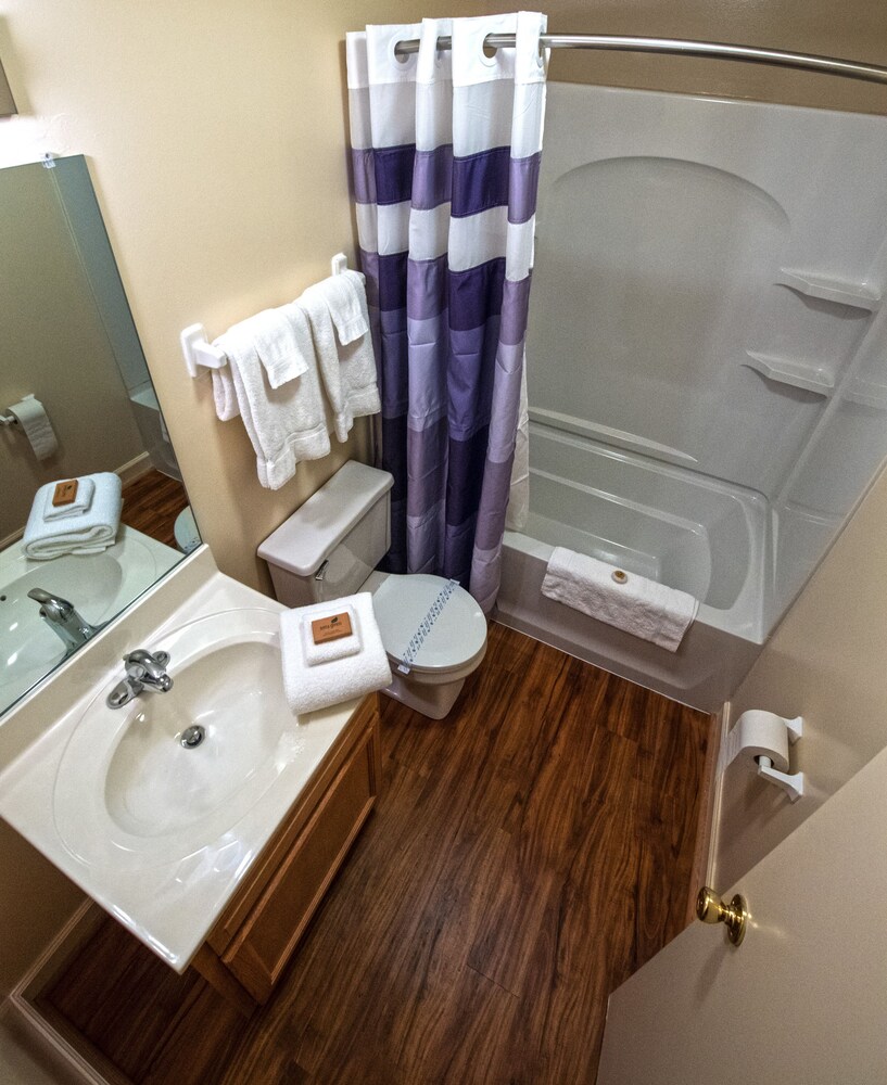 Affordable Suites of America Lynchburg - photo 31