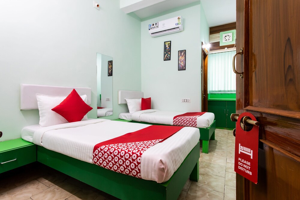 OYO 24109 Hotel Santushti — Dewas — photo 3