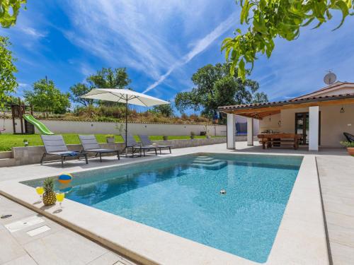Holiday Home Nina by Interhome — 4-Star Luxury Hotel in Barban, Croatia