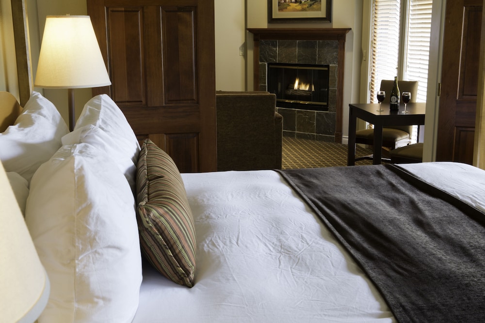 Pine Ridge Inn - photo 8