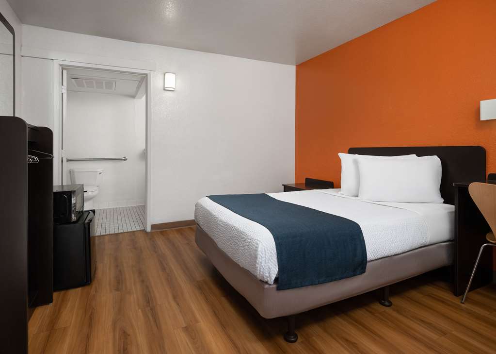 Motel 6 Carpinteria CA Santa Barbara North - photo 15
