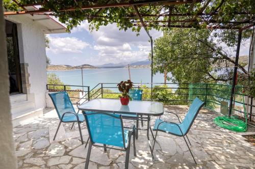 Sunset Serenity Salamina — hotel in Keratsini