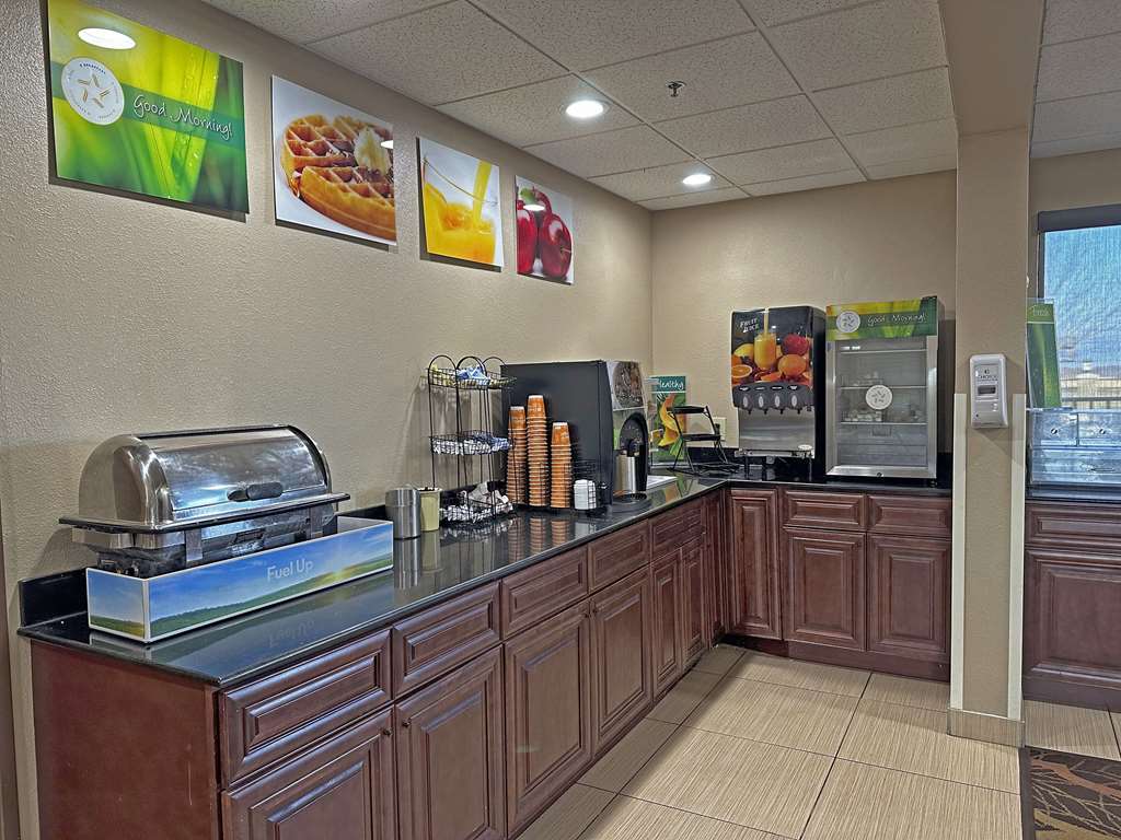 Quality Inn Perryville I 55 - photo 29