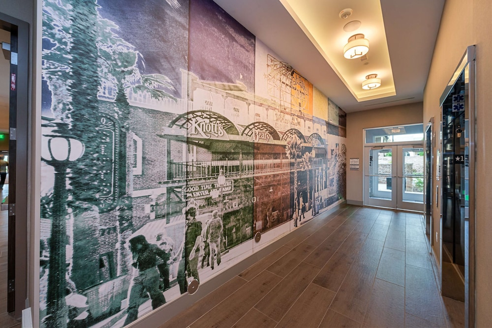 Hampton Inn & Suites Buena Park - photo 36