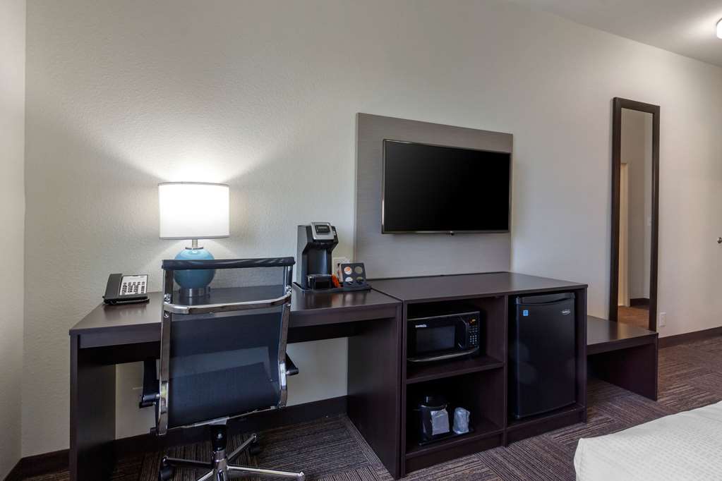 Sleep Inn & Suites Tampa South - photo 18