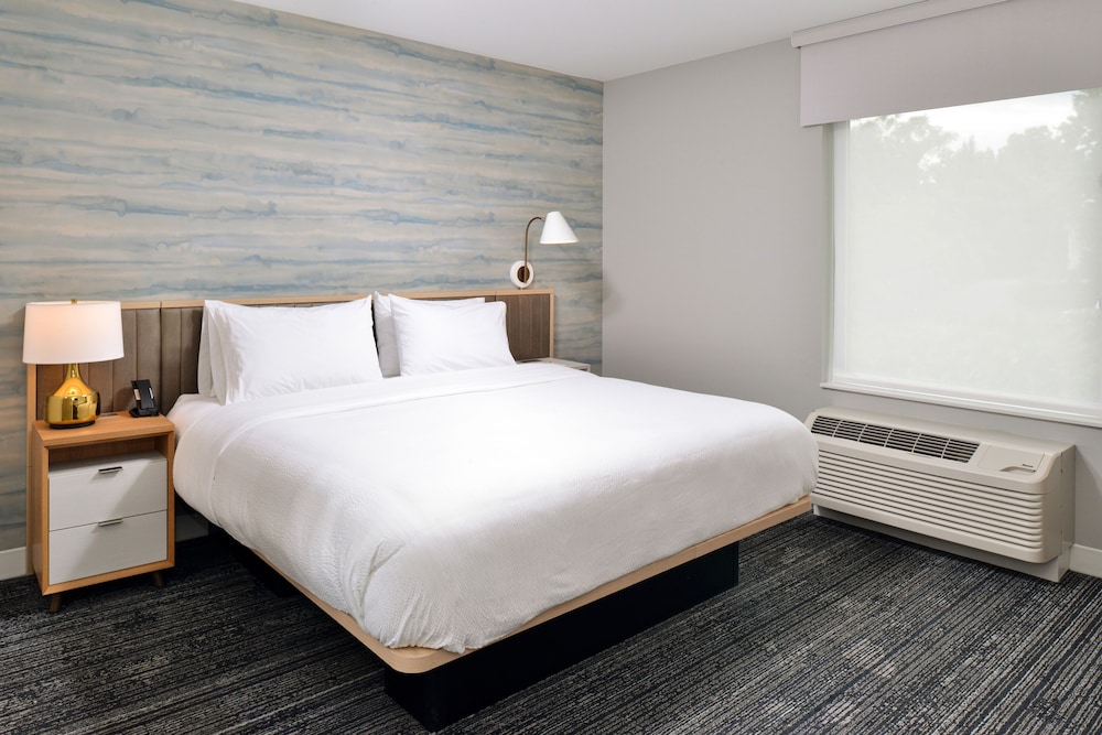 TownePlace Suites by Marriott Asheville Downtown - photo 10