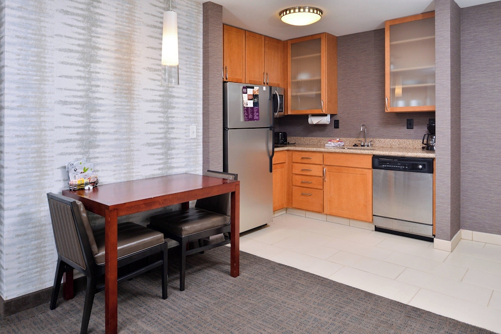Residence Inn by Marriott Coralville - photo 13