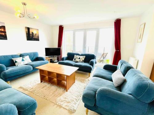 St Joseph s Spacious Family Holiday Home Sea Views — 4-Star Luxury Hotel in Ventnor, United Kingdom