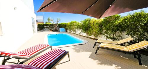 V3 Villa Soliveira Casas & Papéis — 4-Star Luxury Hotel in Armacao De Pera, Portugal