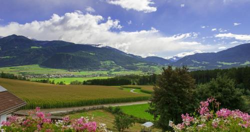 Appartement und Wellnesshotel Winkler — 4-Star Luxury Hotel in Falzes, Italy